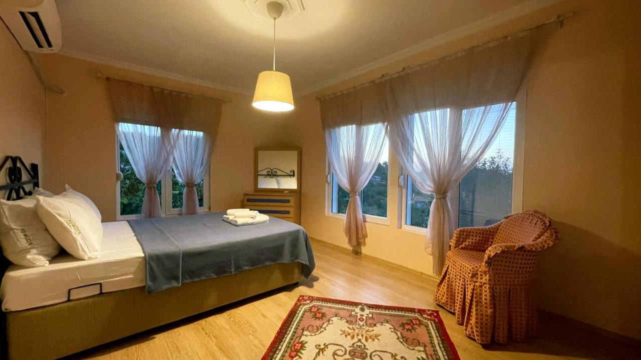 Bizim Ev Villa ซาพานจา ภายนอก รูปภาพ