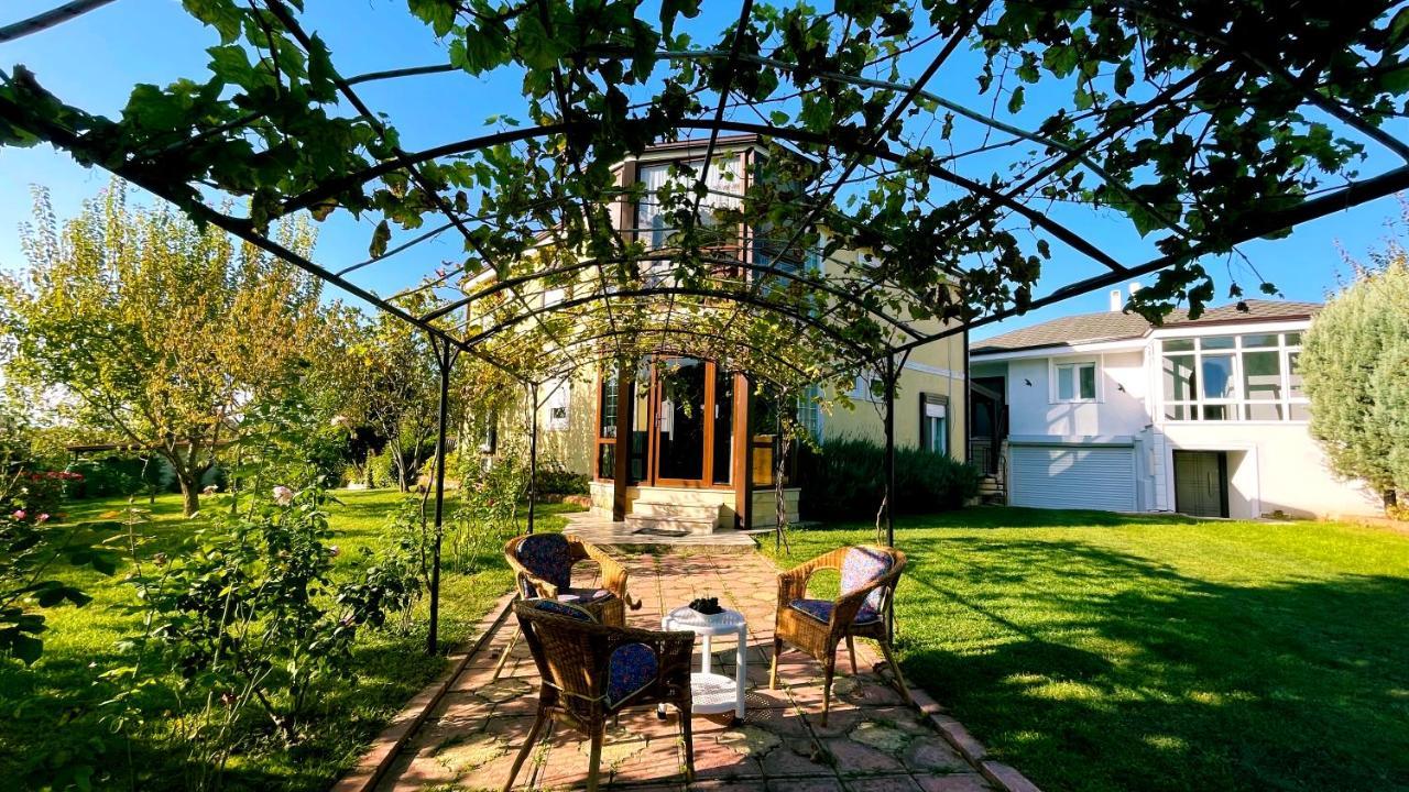 Bizim Ev Villa ซาพานจา ภายนอก รูปภาพ